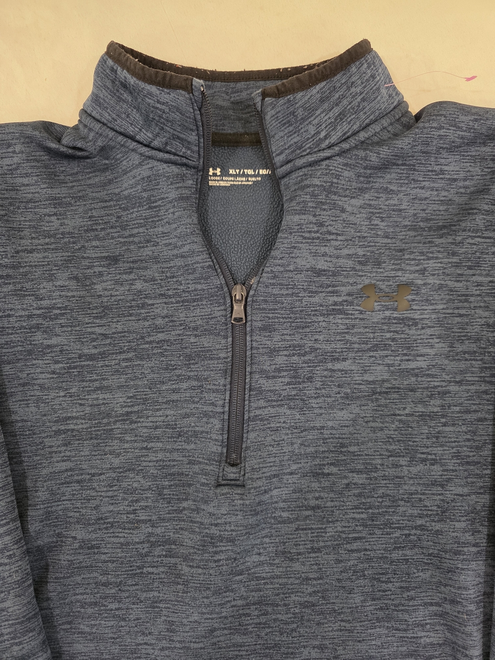 Under Armour Designed All Seasons Sports Training Sweat Shirt Size XL Unisex
